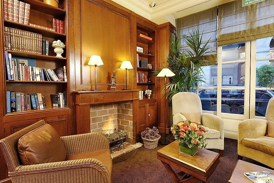 **  Hotel Clement Paris Frankreich